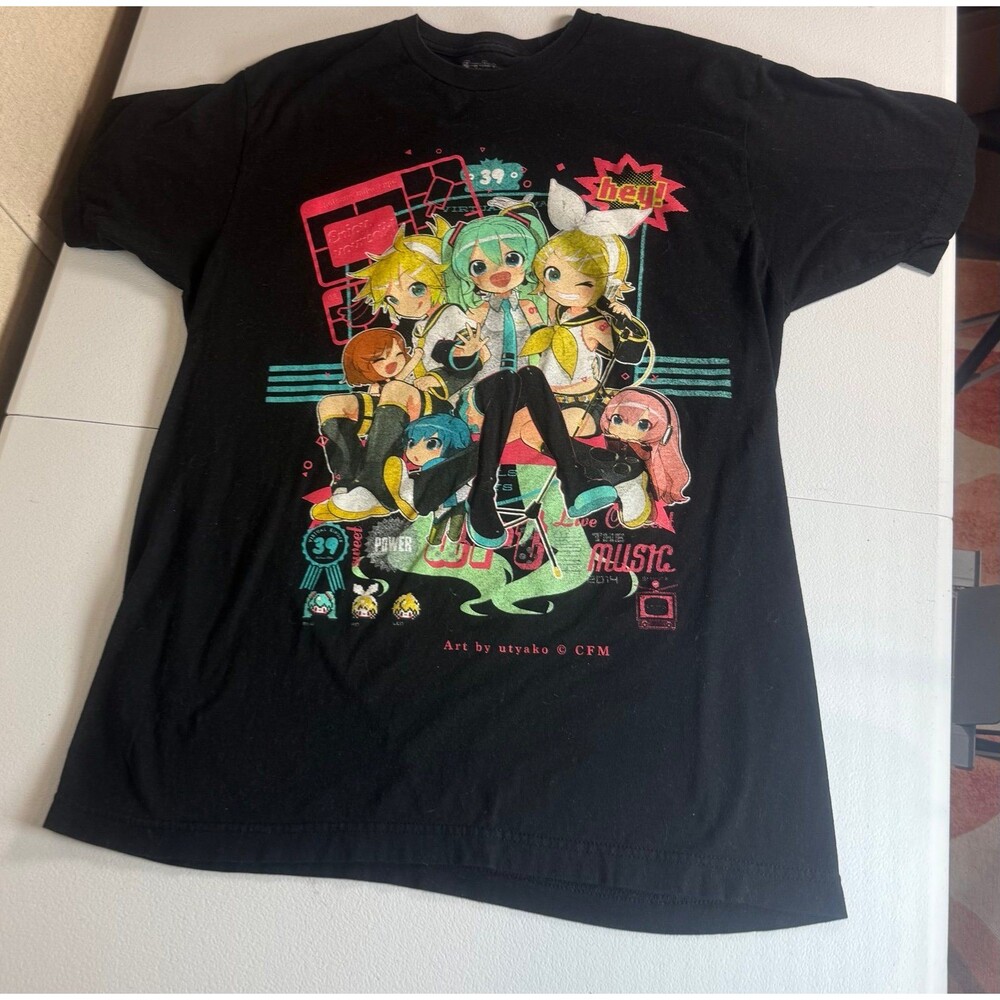 Hatsune Miku & Friends Group Shirt L Cotton Black Art By Utyako Anime